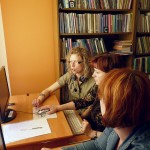 „Podaj dalej” – szkolenia dla bibliotek partnerskich